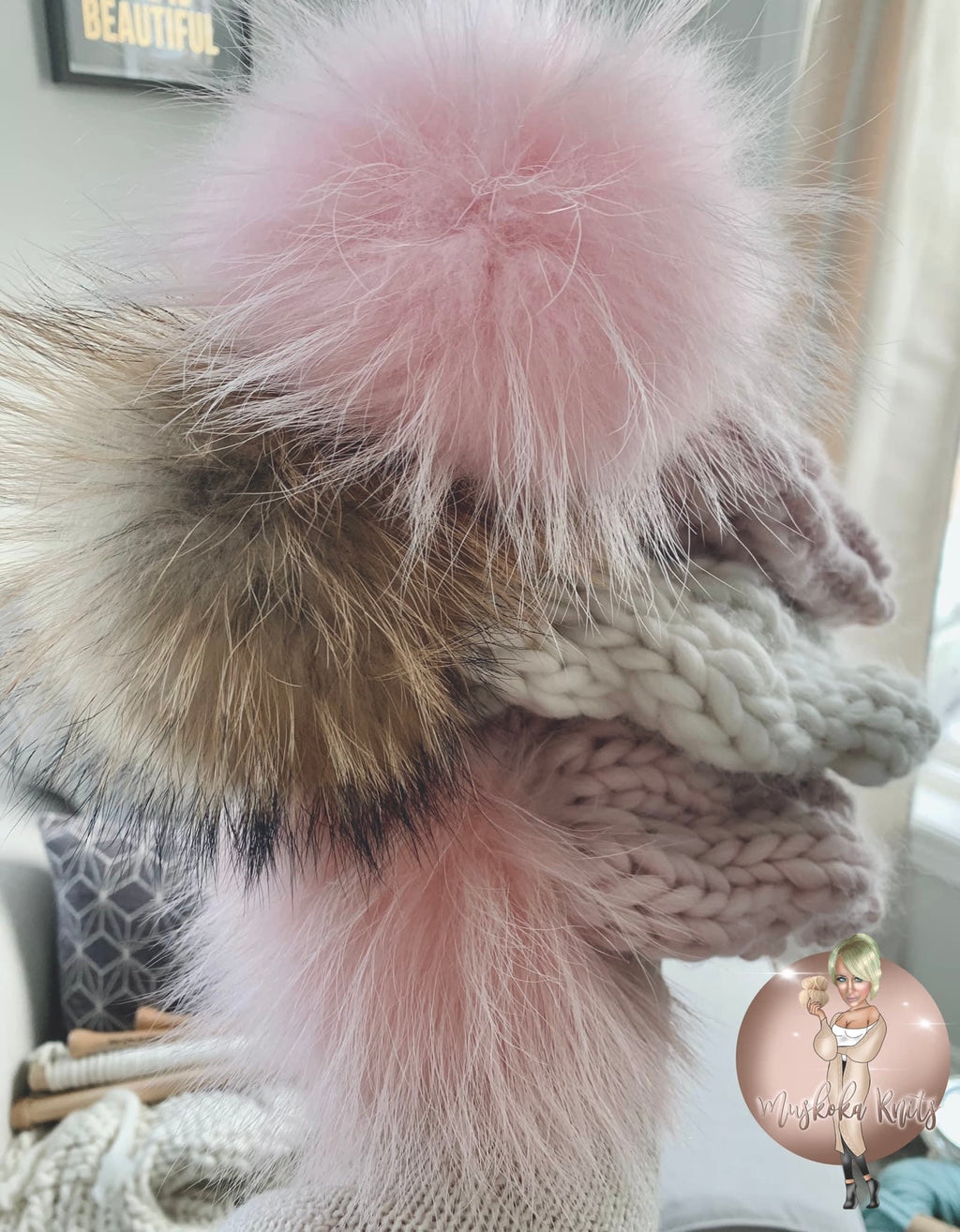 chunky knit hat, ivory knit hat, chunky knit pom pom hat, hand knit ivory hat with real fur pom pom, knit hat, ivory knit hat