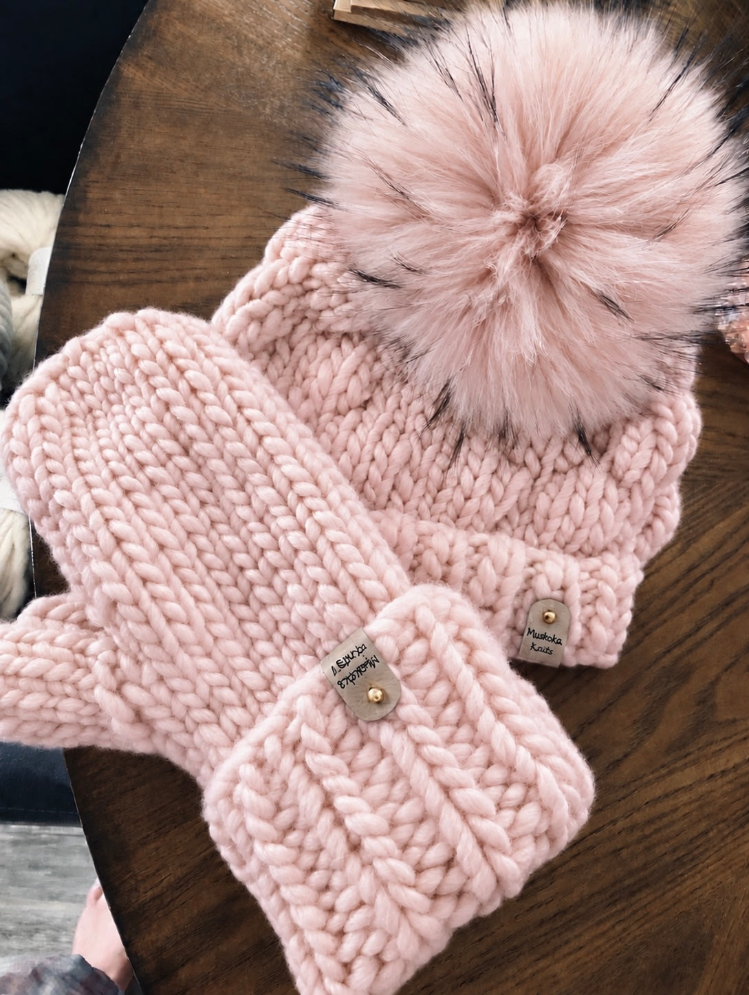 Cabin Mitts