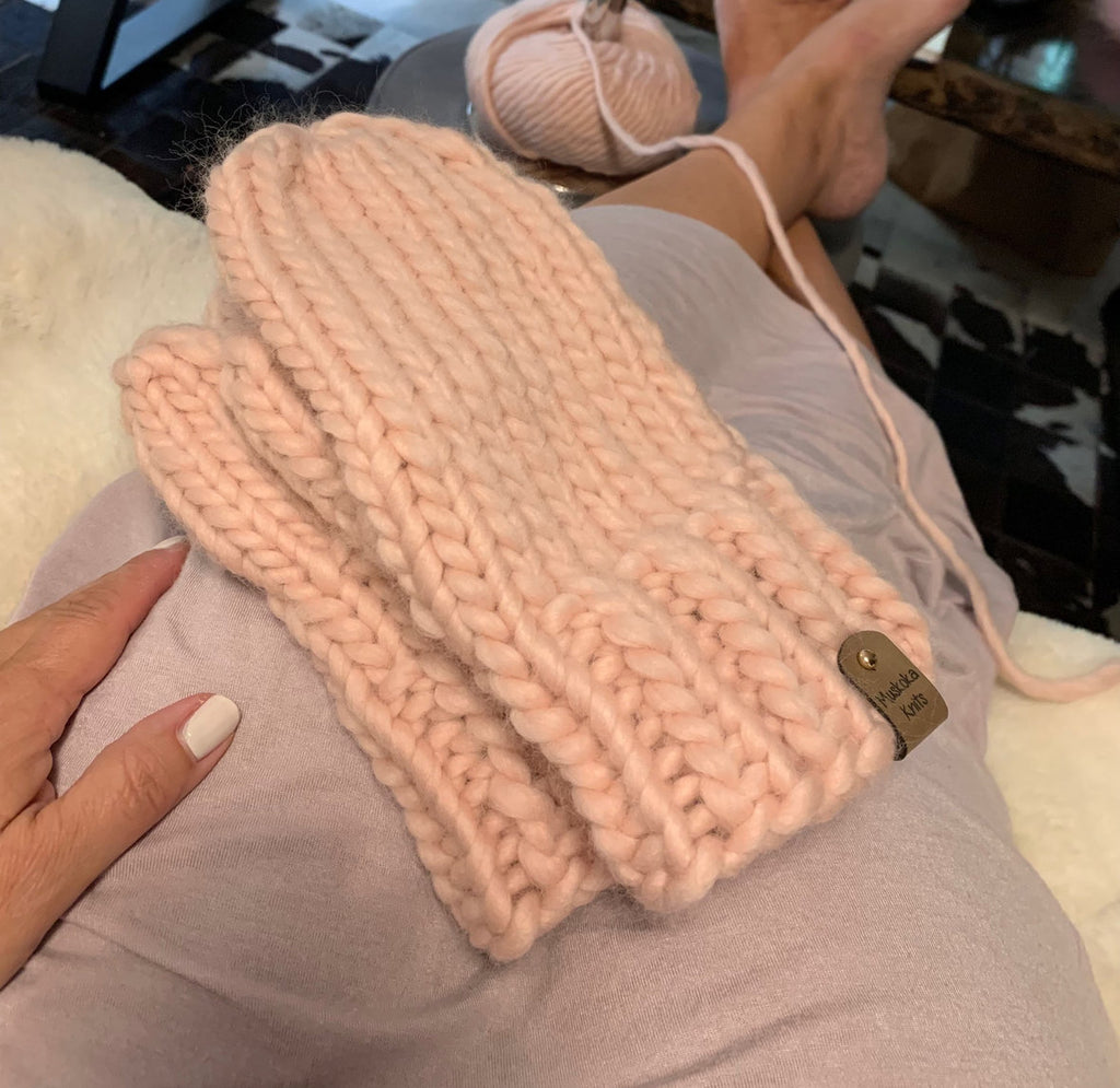 Cabin Mitts