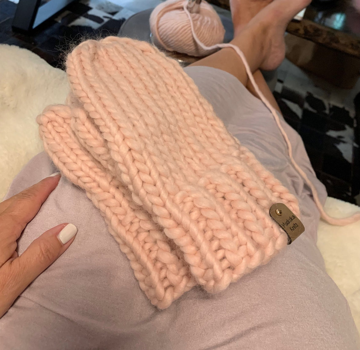 Cabin Mitts